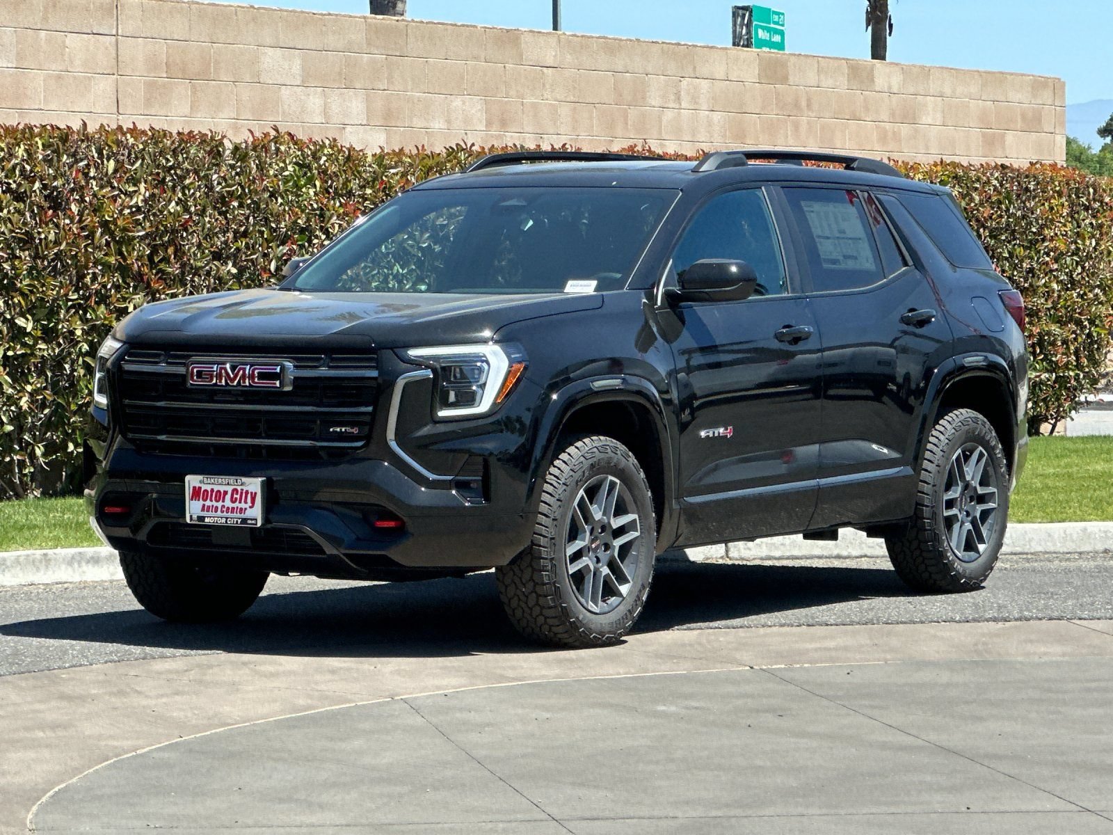 New 2026 GMC Terrain AT4 AWD/4WD image 8