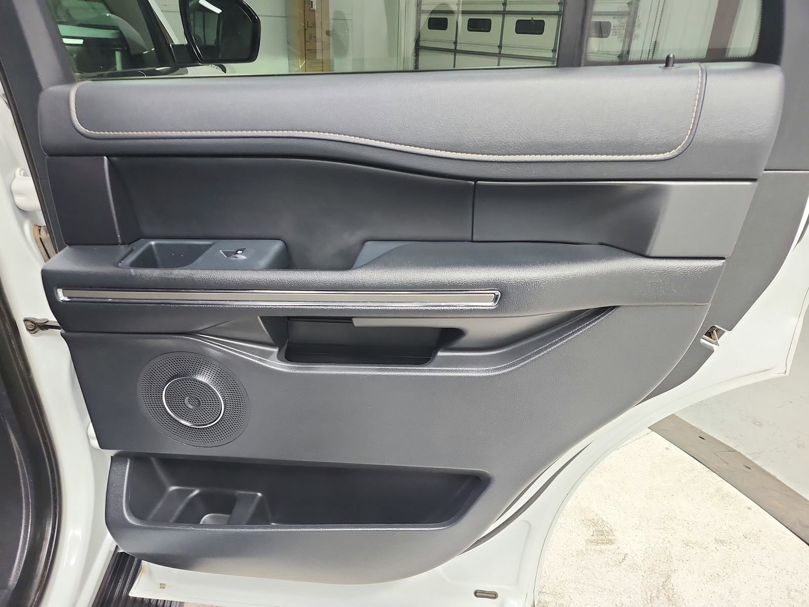 Used 2024 Ford Expedition XLT image 45