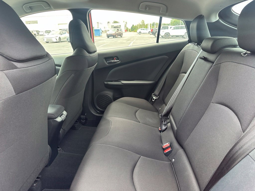 Used 2021 Toyota Prius L Eco FWD image 25