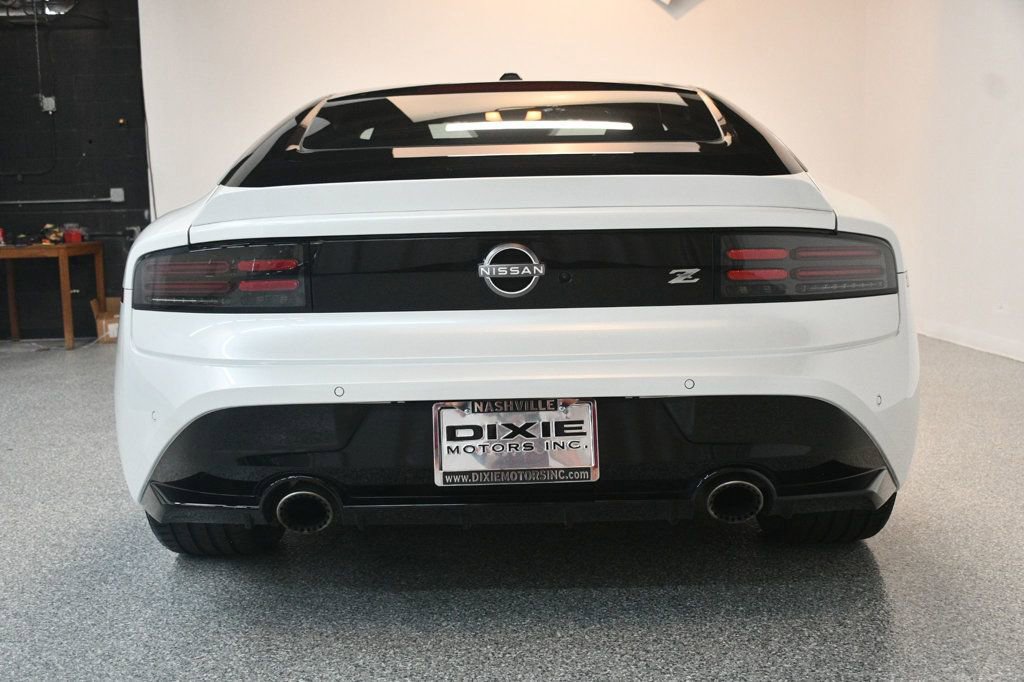 Used 2024 Nissan Z Performance w/ Floor Mat Package image 16