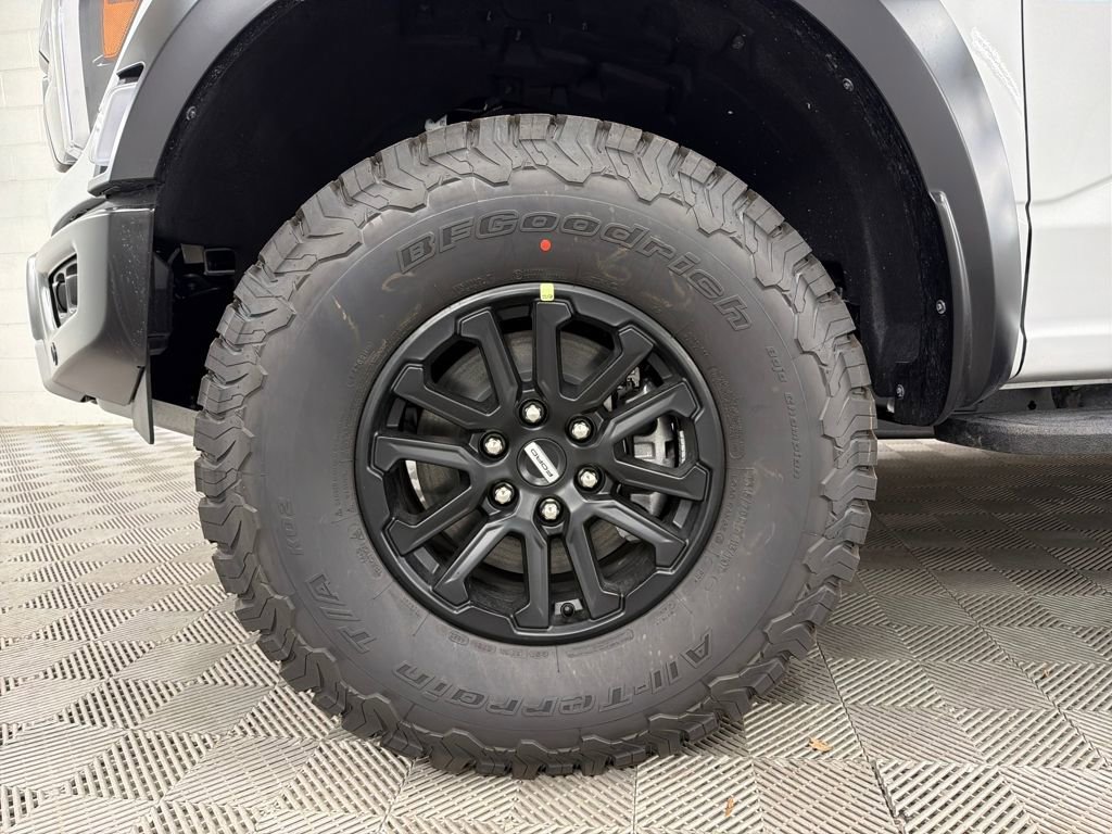 New 2025 Ford F150 Raptor AWD/4WD image 13