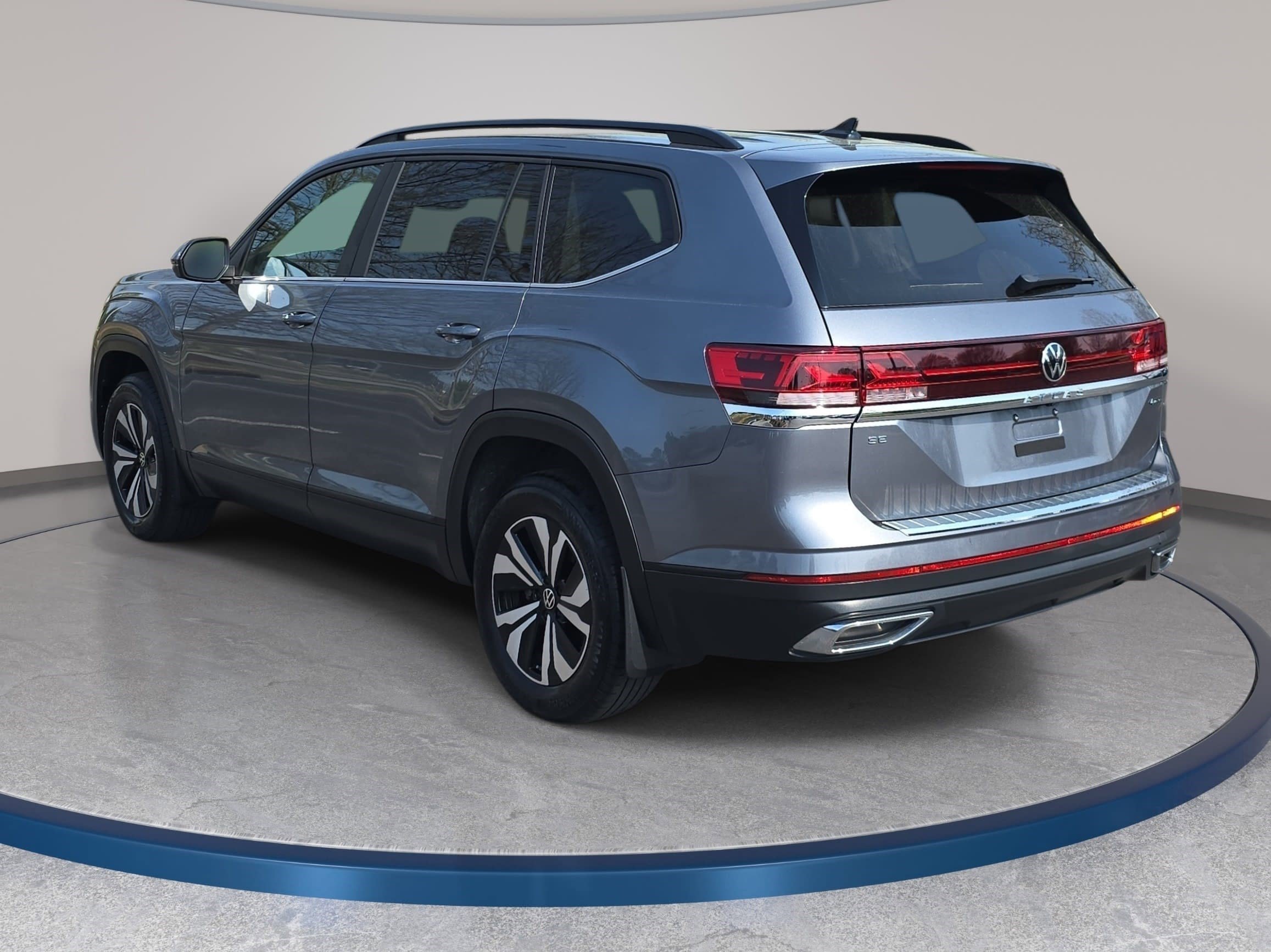 Used 2024 Volkswagen Atlas SE image 7