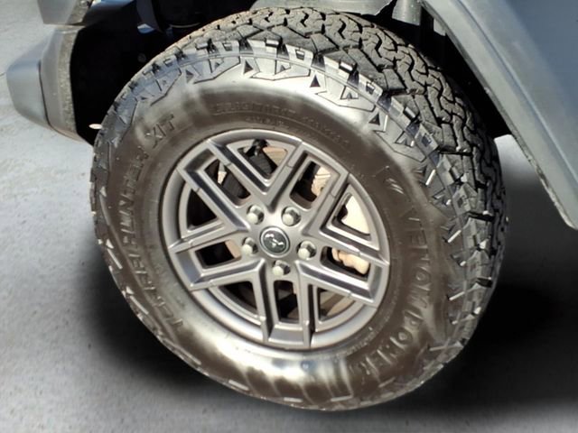 Used 2021 Jeep Wrangler Unlimited Sport image 10