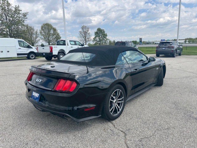 Used 2017 Ford Mustang GT Premium RWD image 9