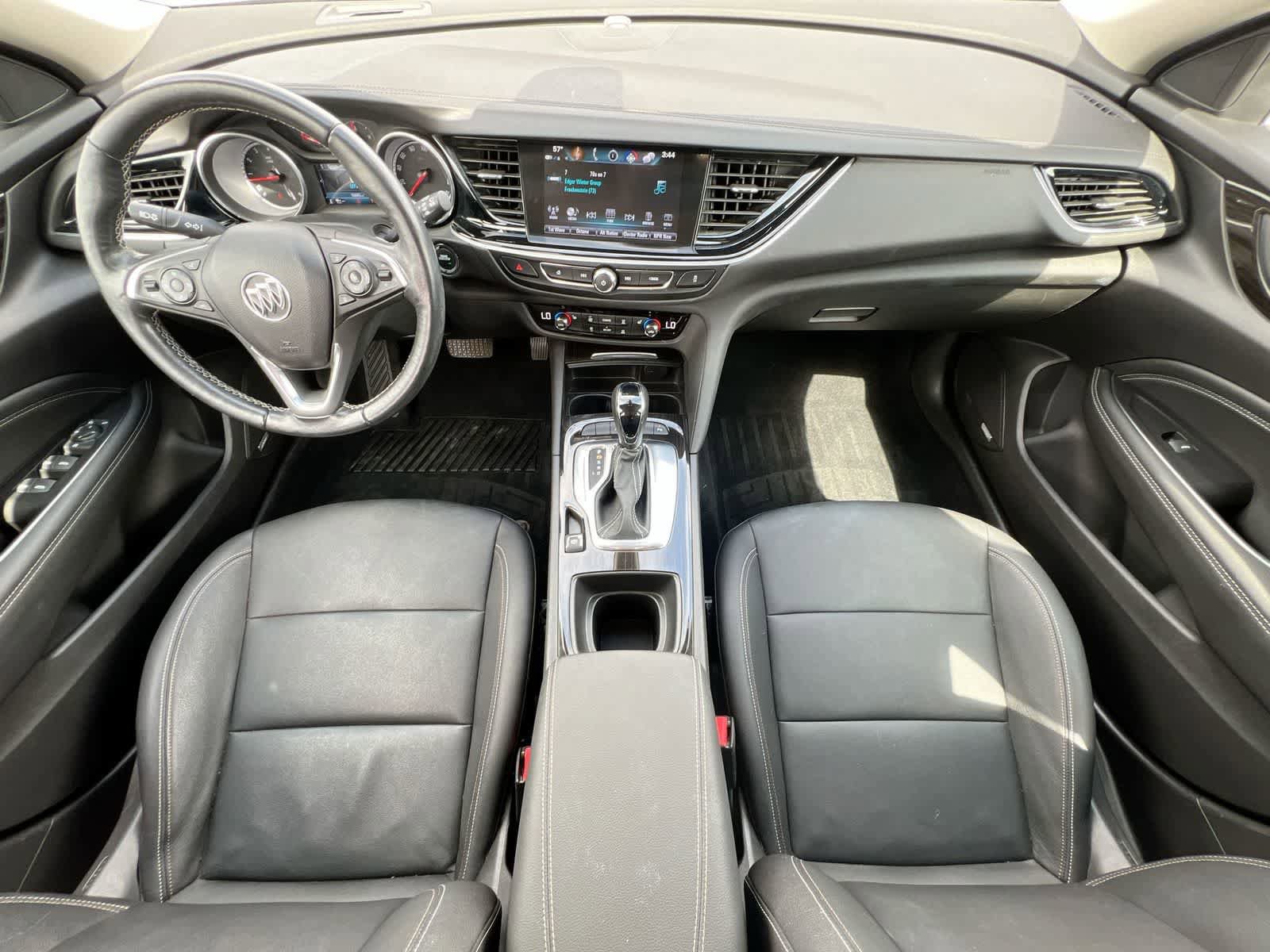 Used 2018 Buick Regal Essence w/ Driver Confidence Package #1 AWD/4WD image 15