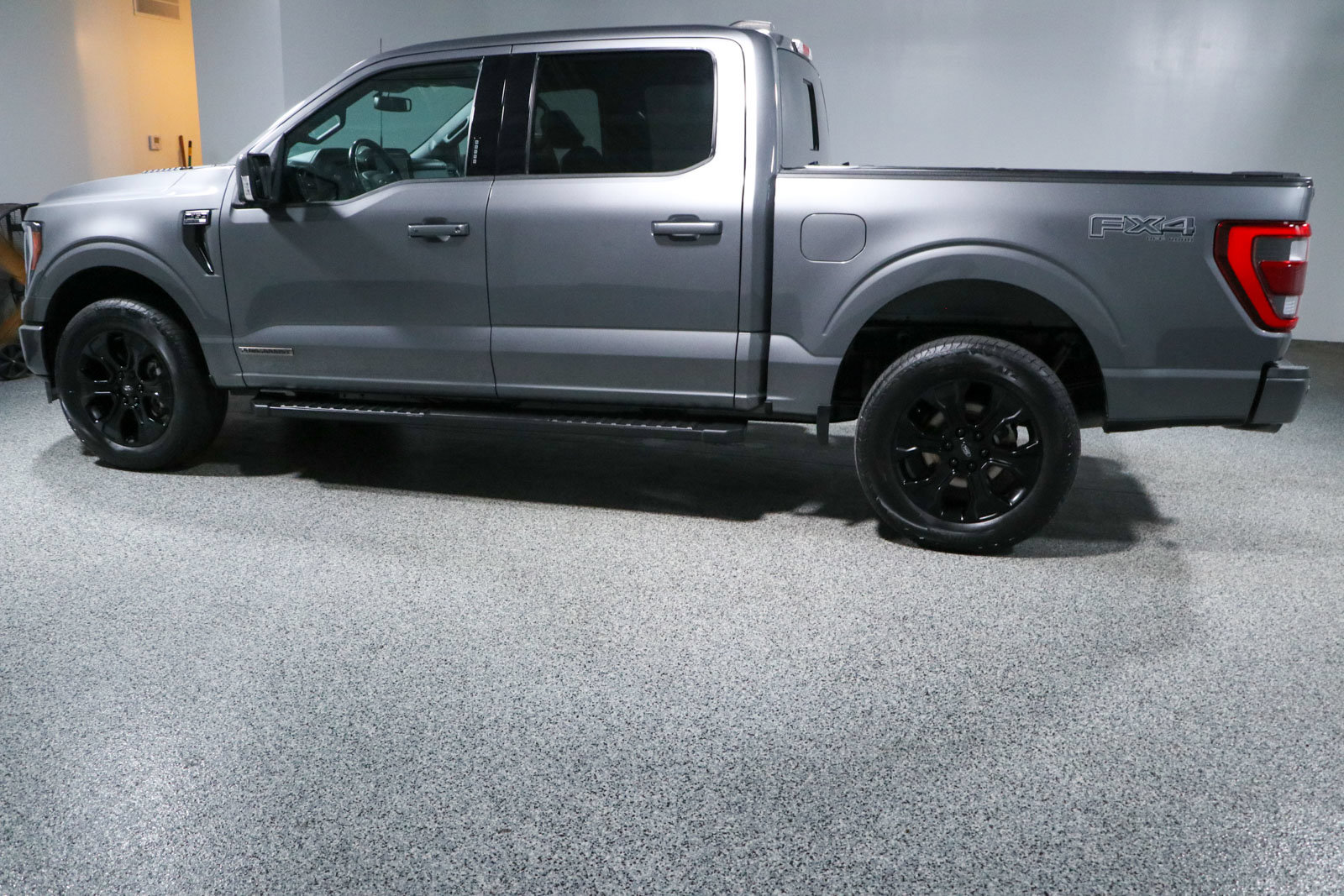 Used 2023 Ford F150 Lariat w/ Equipment Group 502A High AWD/4WD image 10