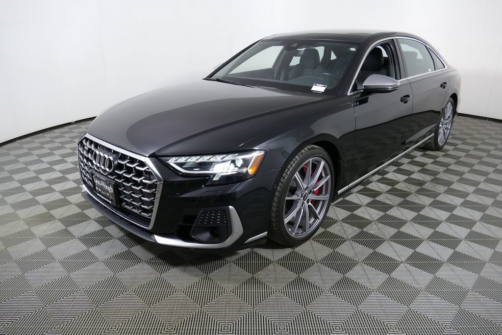 Used 2023 Audi S8 w/ S8 Executive Package AWD/4WD image 7