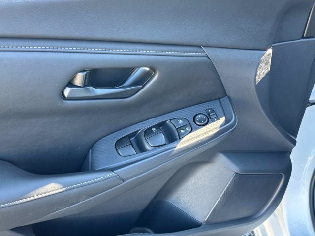 Used 2025 Nissan Sentra S FWD image 20