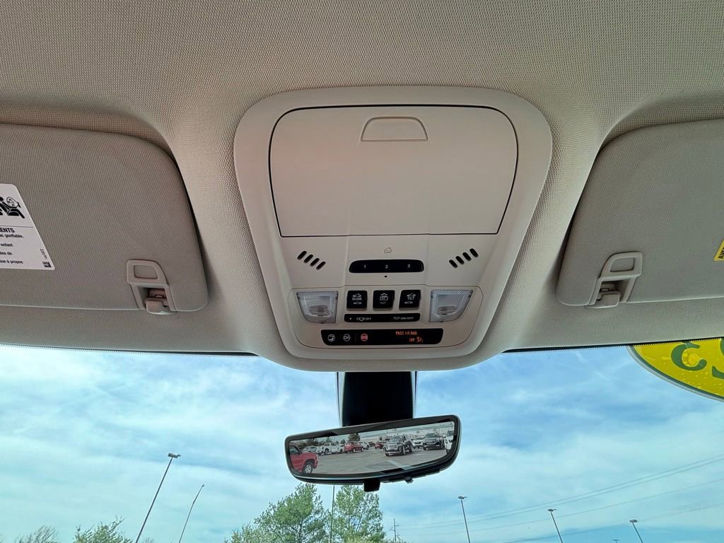 Used 2023 Buick Enclave Avenir w/ Trailering Package, 5000 lbs. FWD image 44