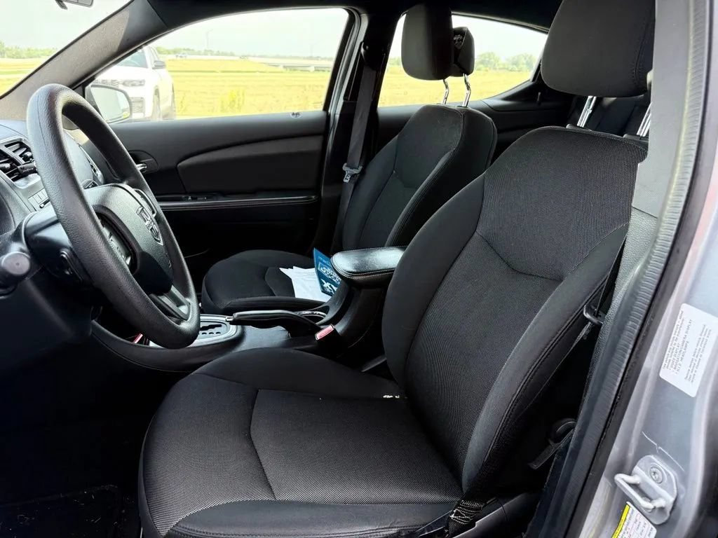 Used 2013 Dodge Avenger SE FWD image 14
