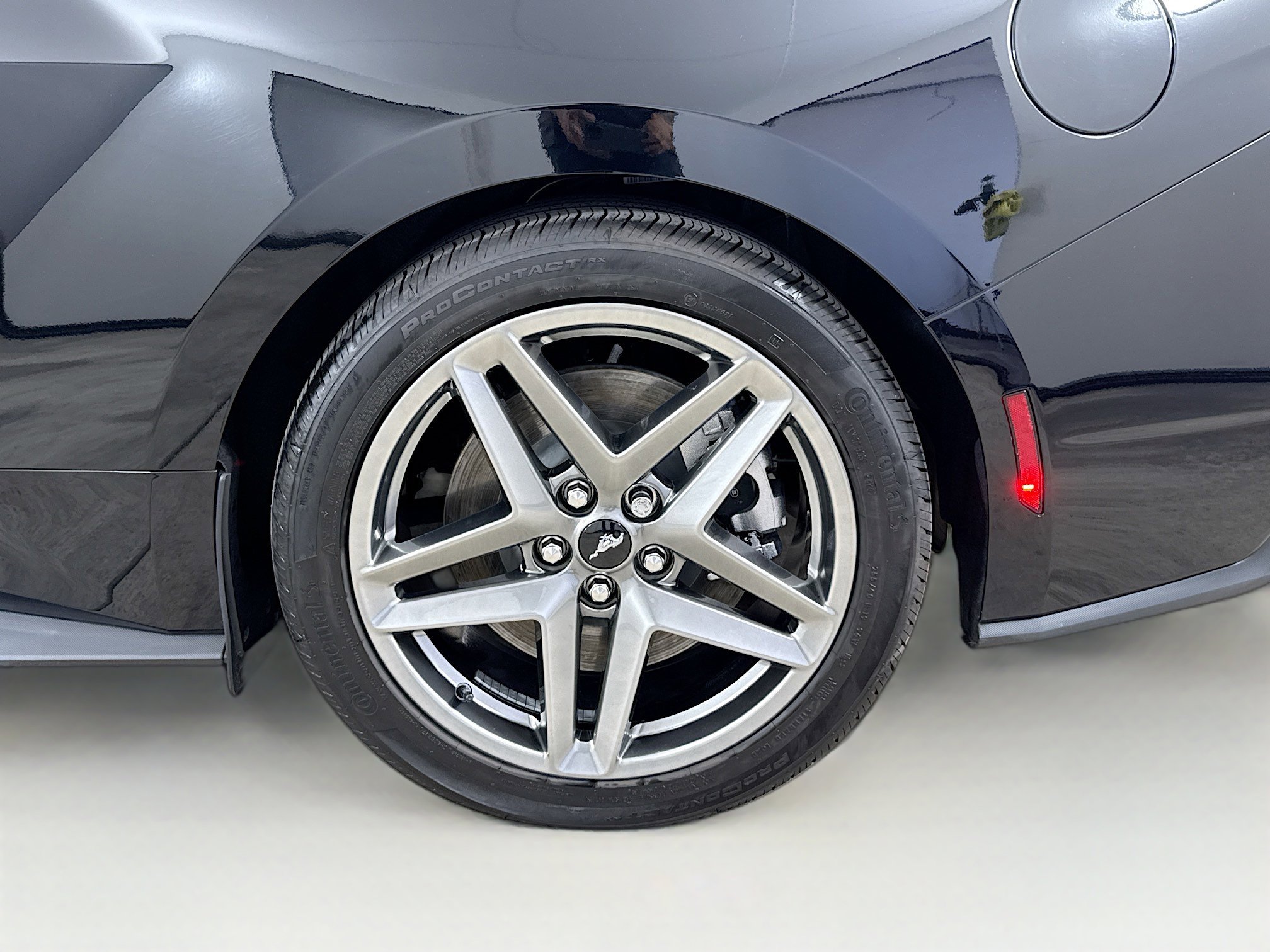 Used 2024 Ford Mustang GT Premium image 31