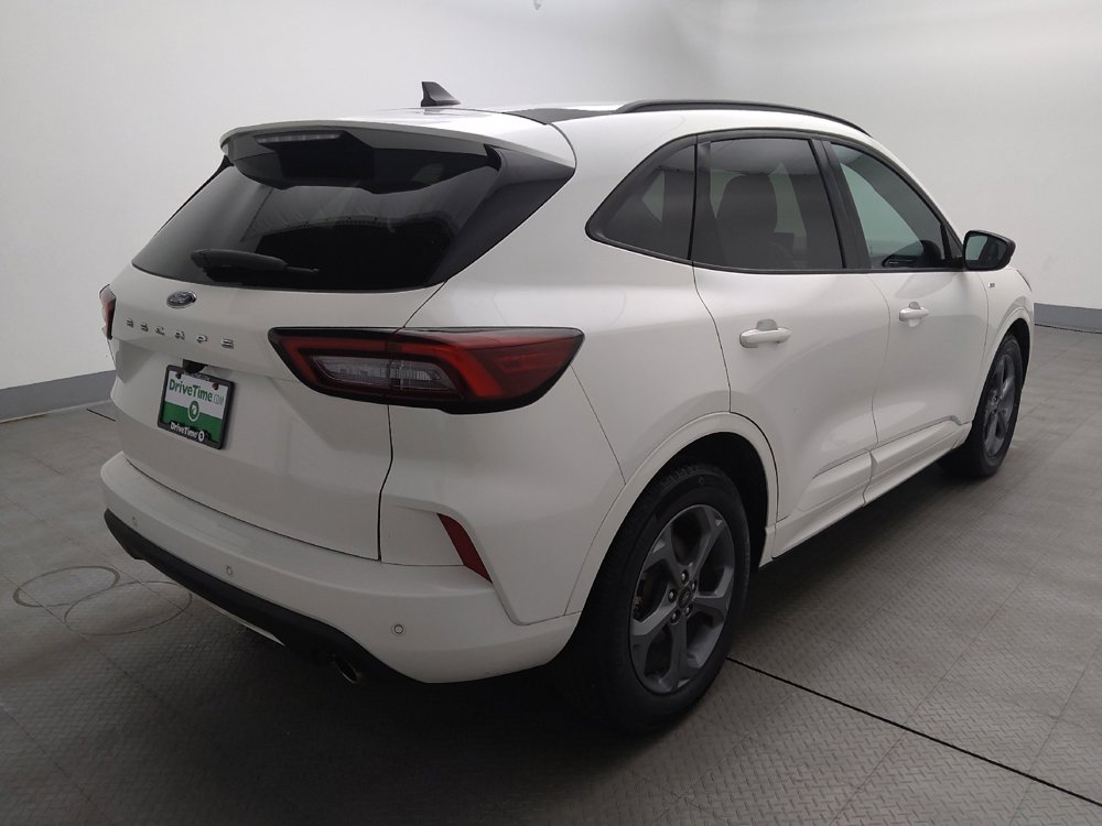 Used 2023 Ford Escape ST-Line w/ Tech Pack #1 image 9