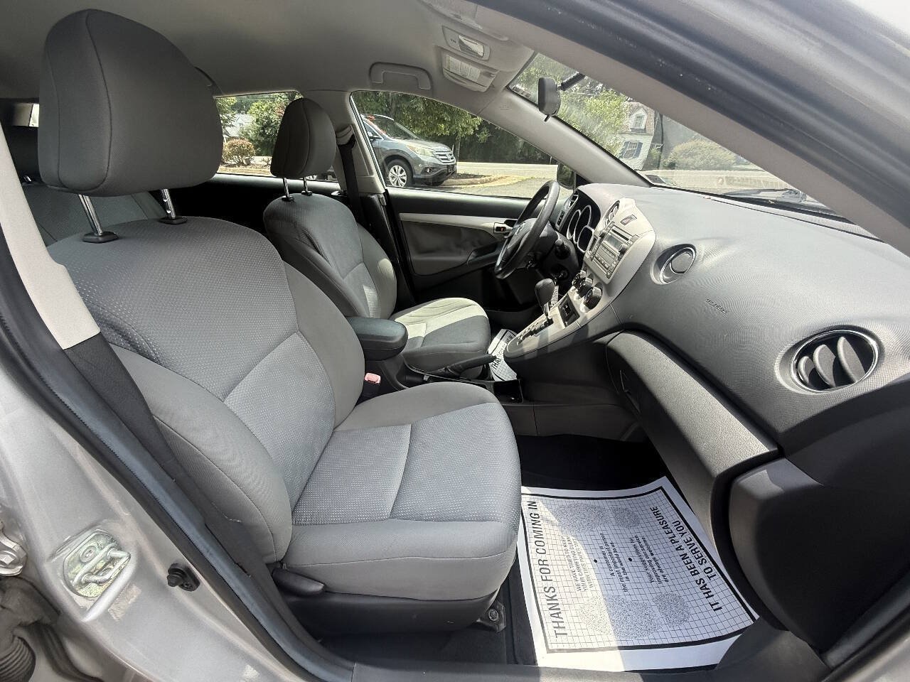 Used 2009 Toyota Matrix w/ PWR Pkg FWD image 19