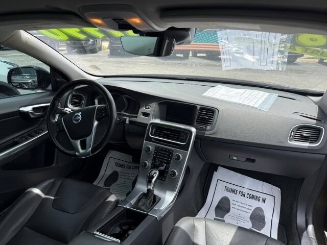 Used 2018 Volvo V60 T5 Cross Country AWD/4WD image 15