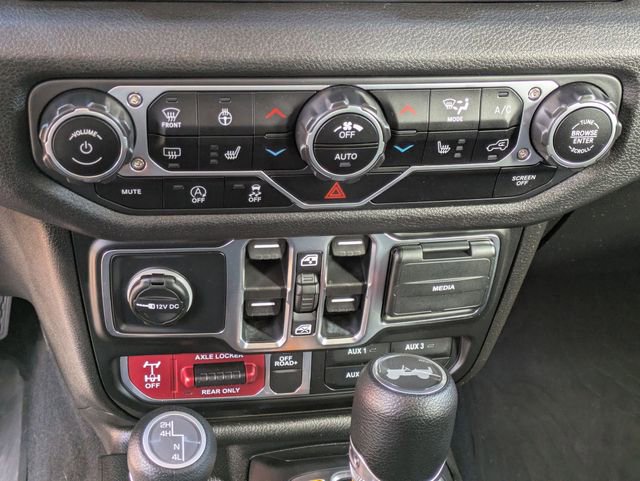 Certified 2025 Jeep Wrangler Willys image 20