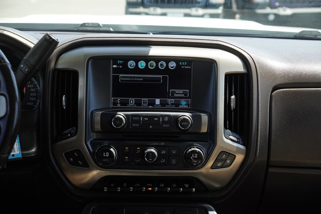 Used 2018 GMC Sierra 2500 Denali w/ Duramax Plus Package AWD/4WD image 36