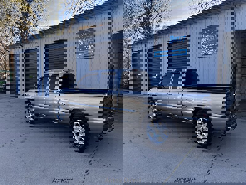 Used 2000 Chevrolet Silverado 1500 LS image 8