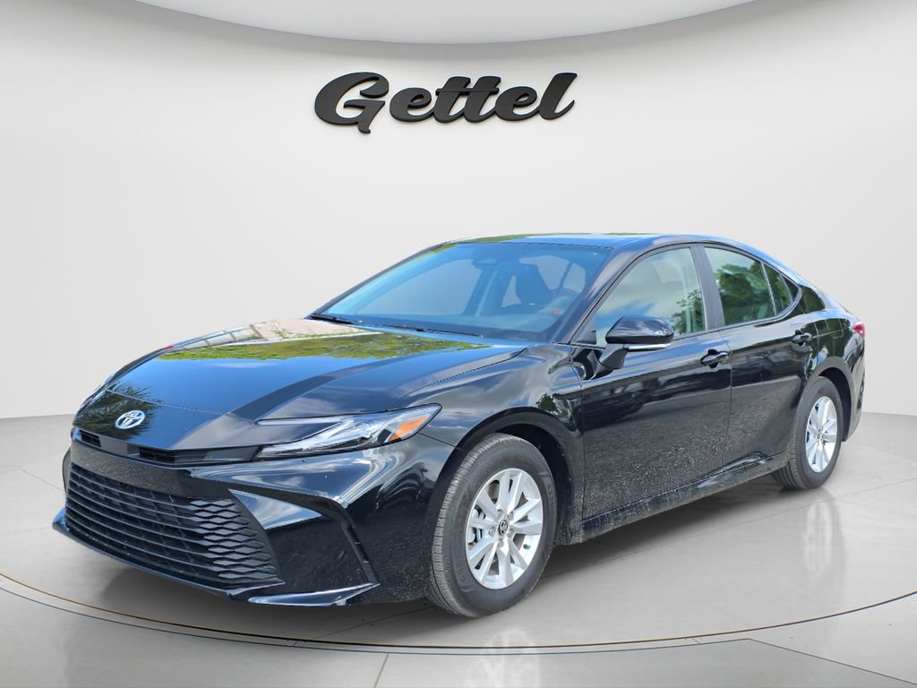 Used 2026 Toyota Camry LE image 9