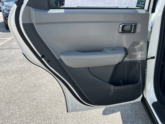 New 2027 Kia Seltos LX FWD image 34