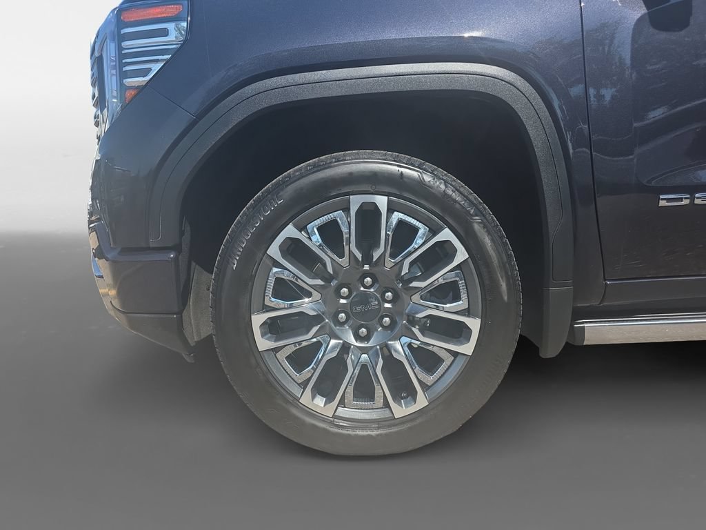 Used 2024 GMC Sierra 1500 Denali Ultimate AWD/4WD image 15