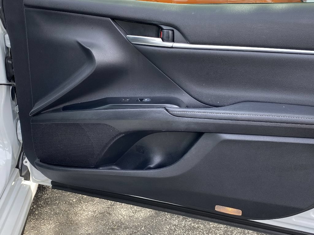 Used 2019 Toyota Camry XSE FWD image 26