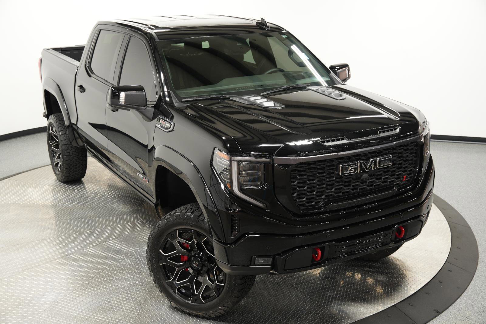 Used 2025 GMC Sierra 1500 AT4 w/ AT4 Premium Package image 51