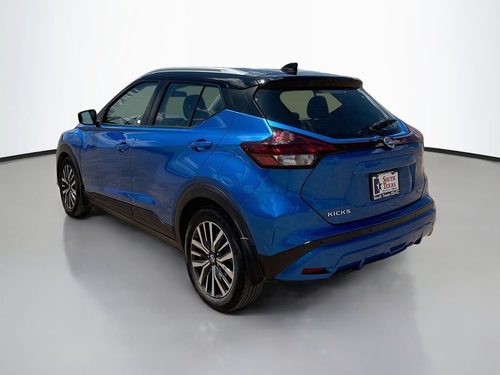 Used 2021 Nissan Kicks SV FWD image 6