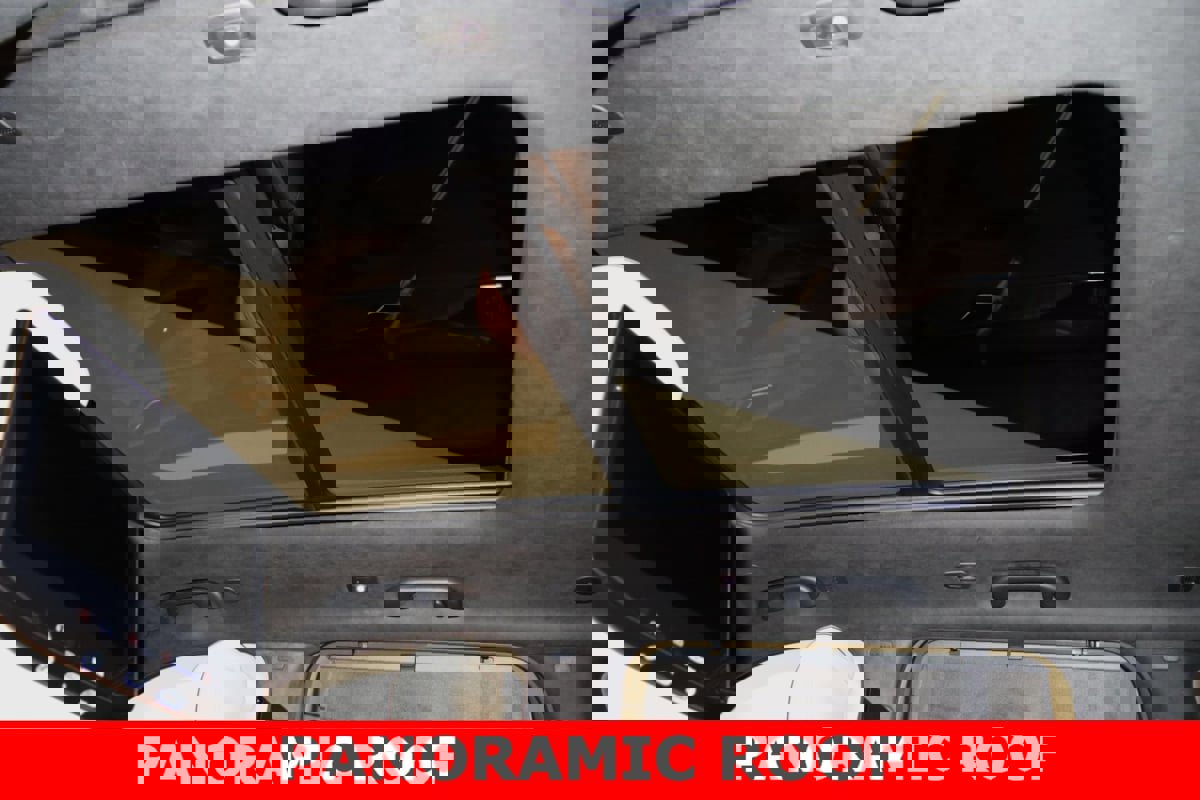 Used 2023 Jeep Grand Cherokee Summit image 15