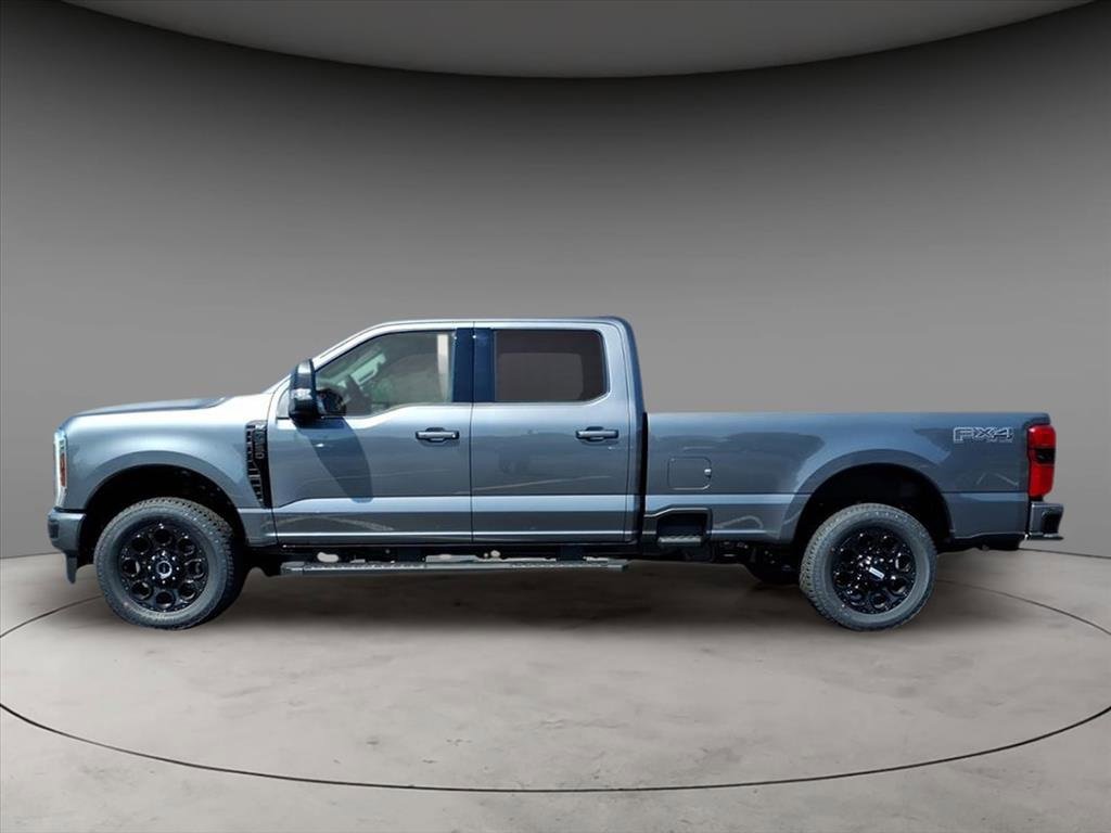 New 2026 Ford F350 XLT w/ XLT Premium Package image 2