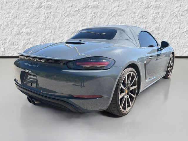 Used 2017 Porsche 718 Boxster S RWD image 3