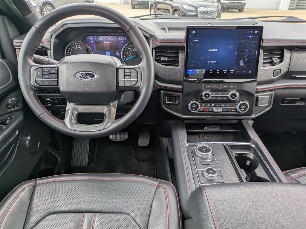 Used 2024 Ford Expedition Max Limited image 18