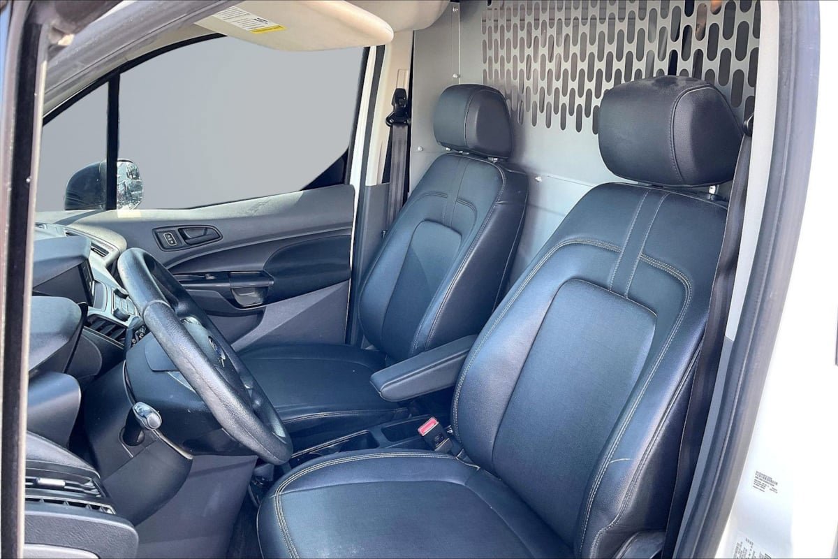 Used 2022 Ford Transit Connect XL FWD image 18