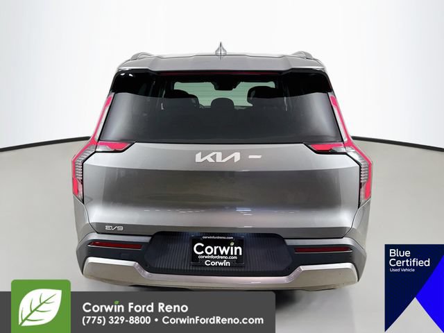Used 2024 Kia EV9 Wind AWD/4WD image 8