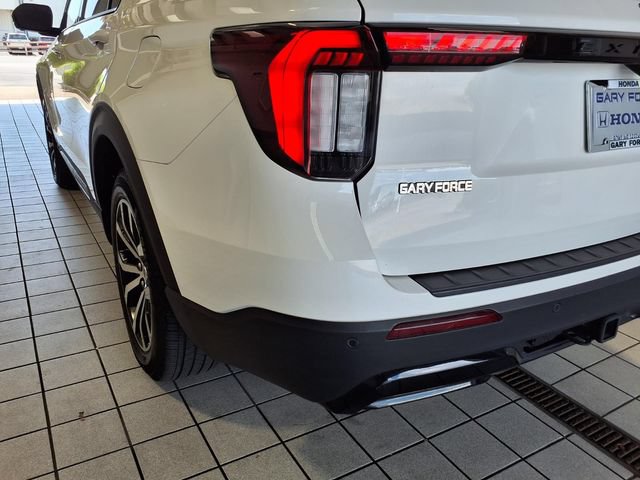 Used 2025 Ford Explorer ST-Line AWD/4WD image 21