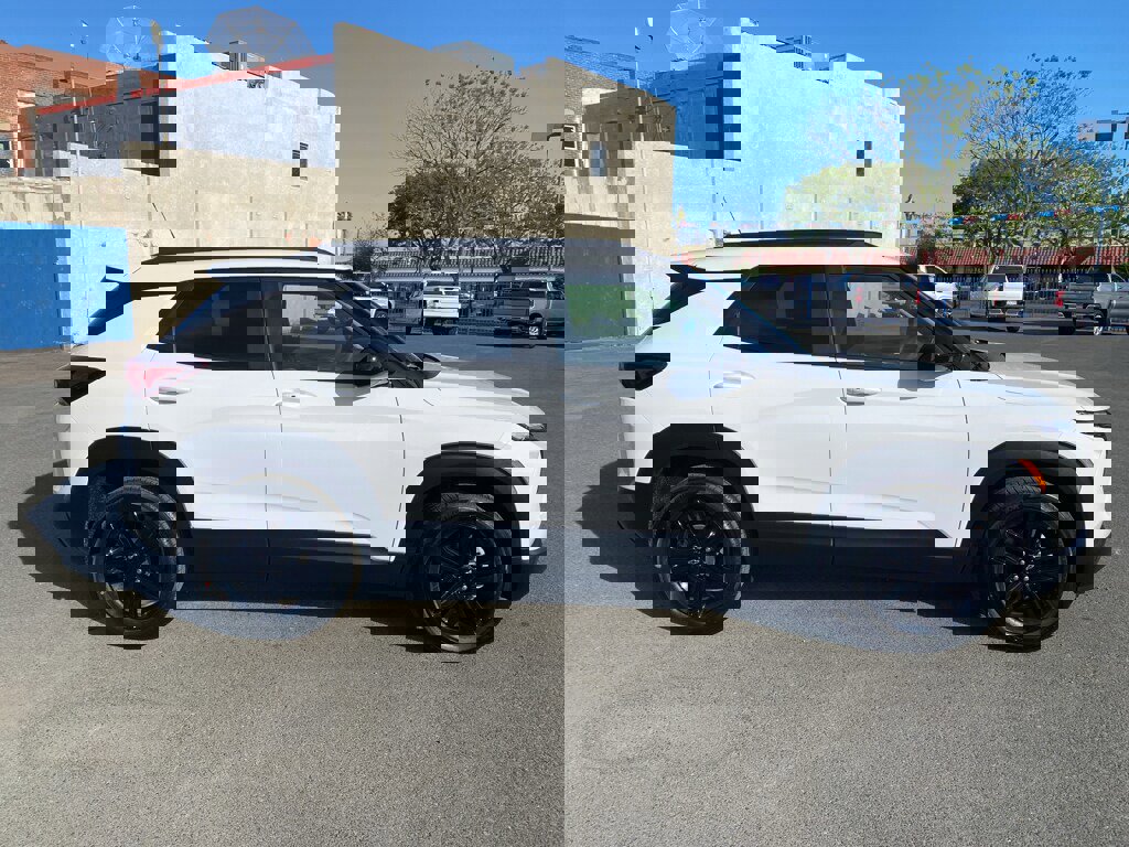 New 2026 Chevrolet TrailBlazer LT image 7