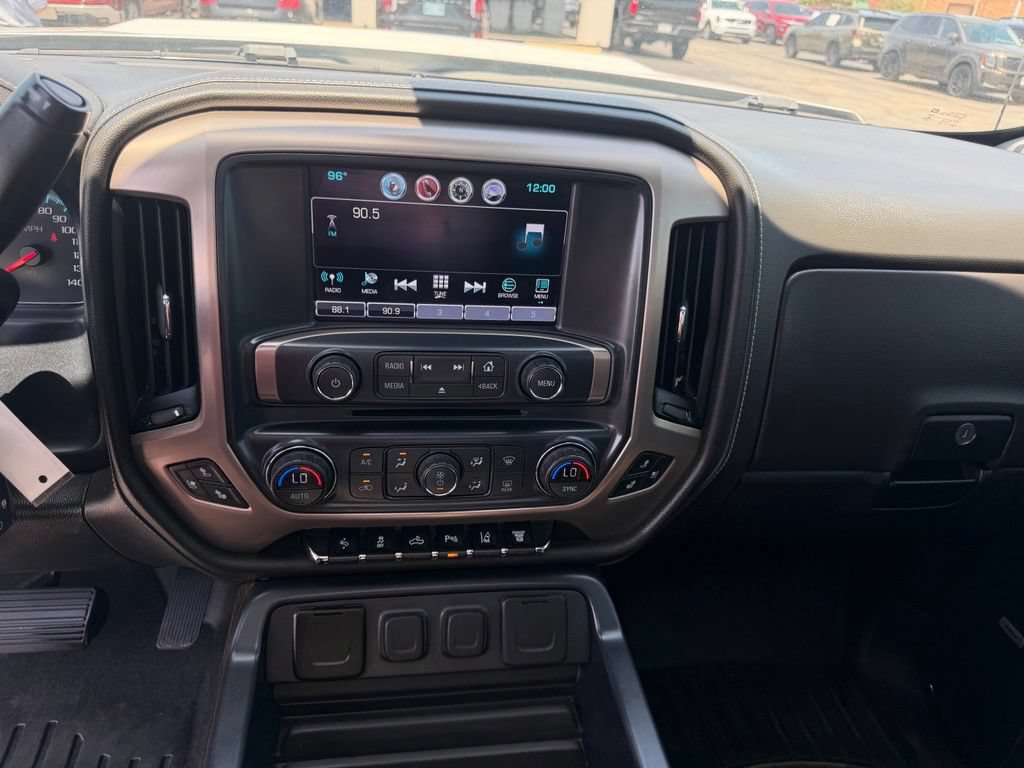 Used 2018 GMC Sierra 3500 Denali w/ Duramax Plus Package AWD/4WD image 32