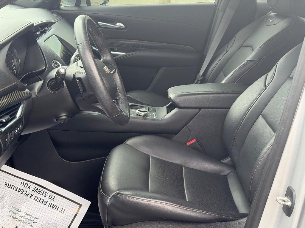 Used 2022 Cadillac XT4 Sport AWD/4WD image 19