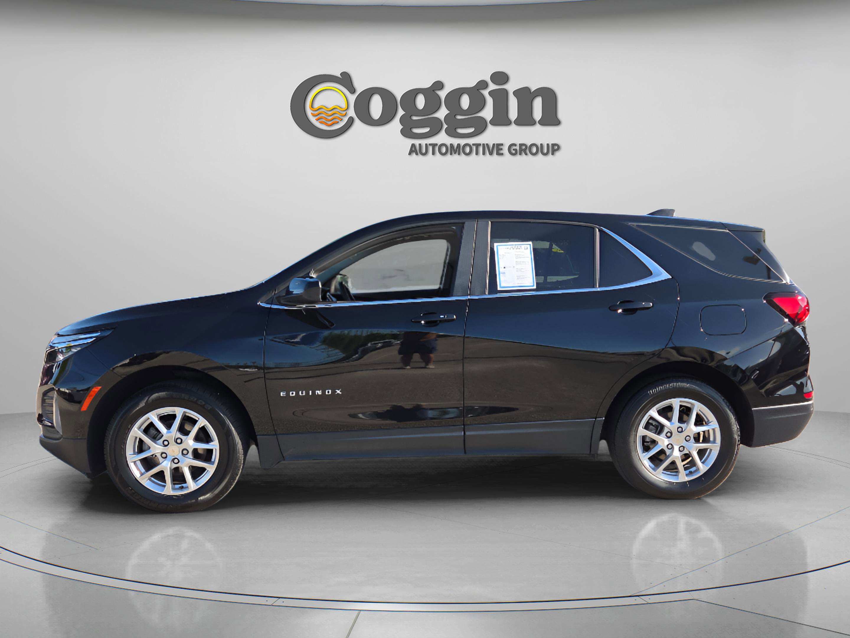 Used 2024 Chevrolet Equinox LT image 2