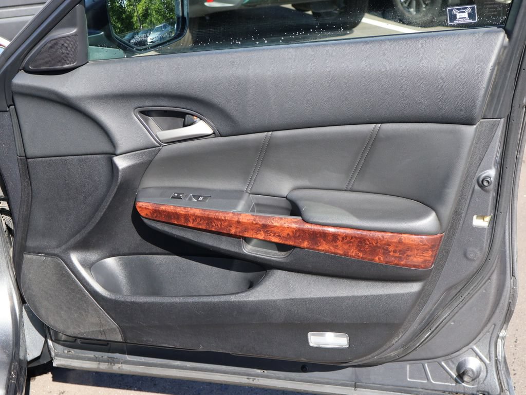 Used 2010 Honda Crosstour EX-L image 11