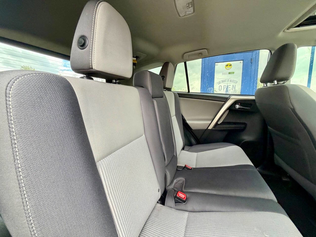 Used 2014 Toyota RAV4 XLE AWD/4WD image 43