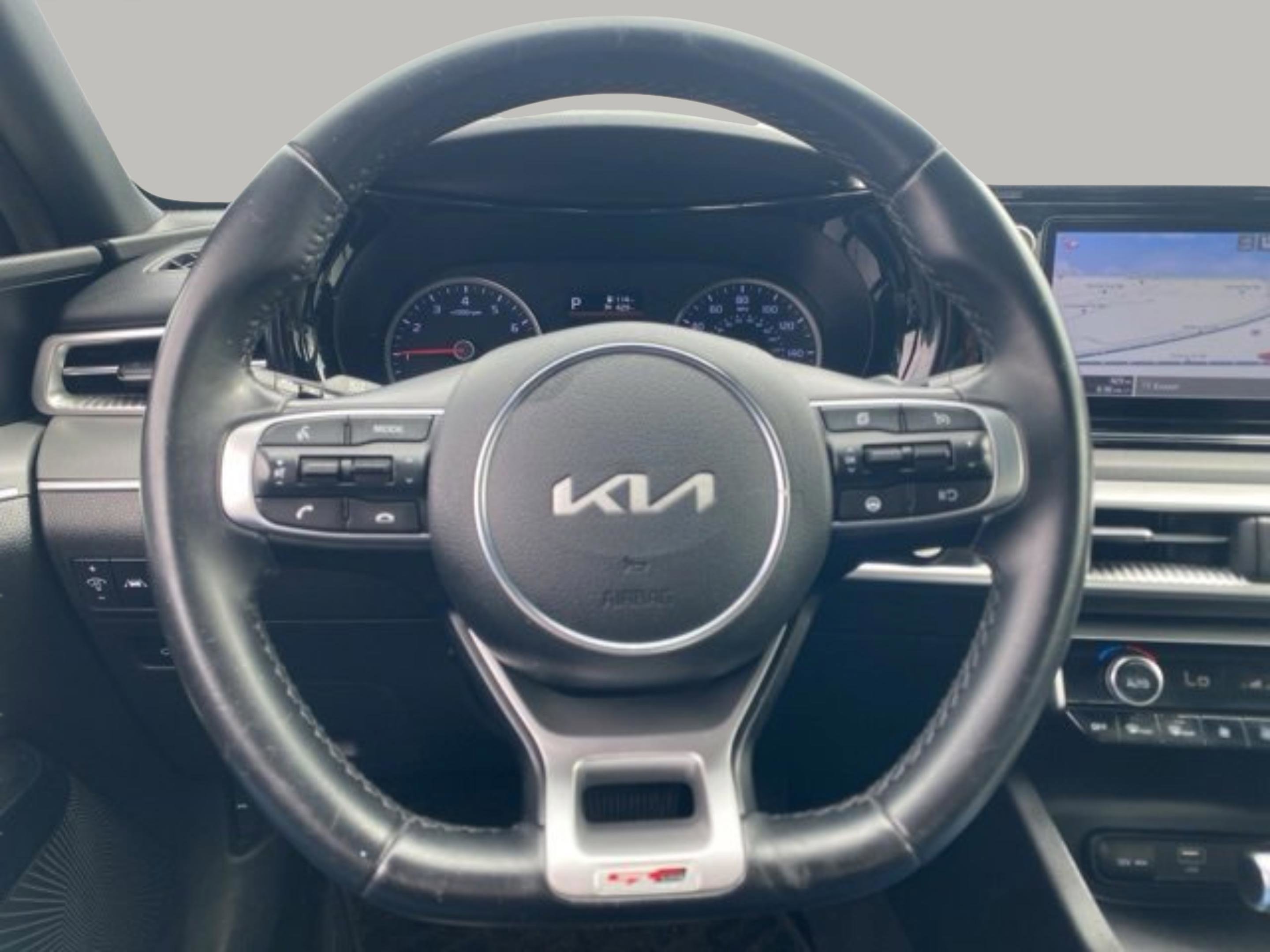 Used 2022 Kia K5 GT-Line FWD image 18