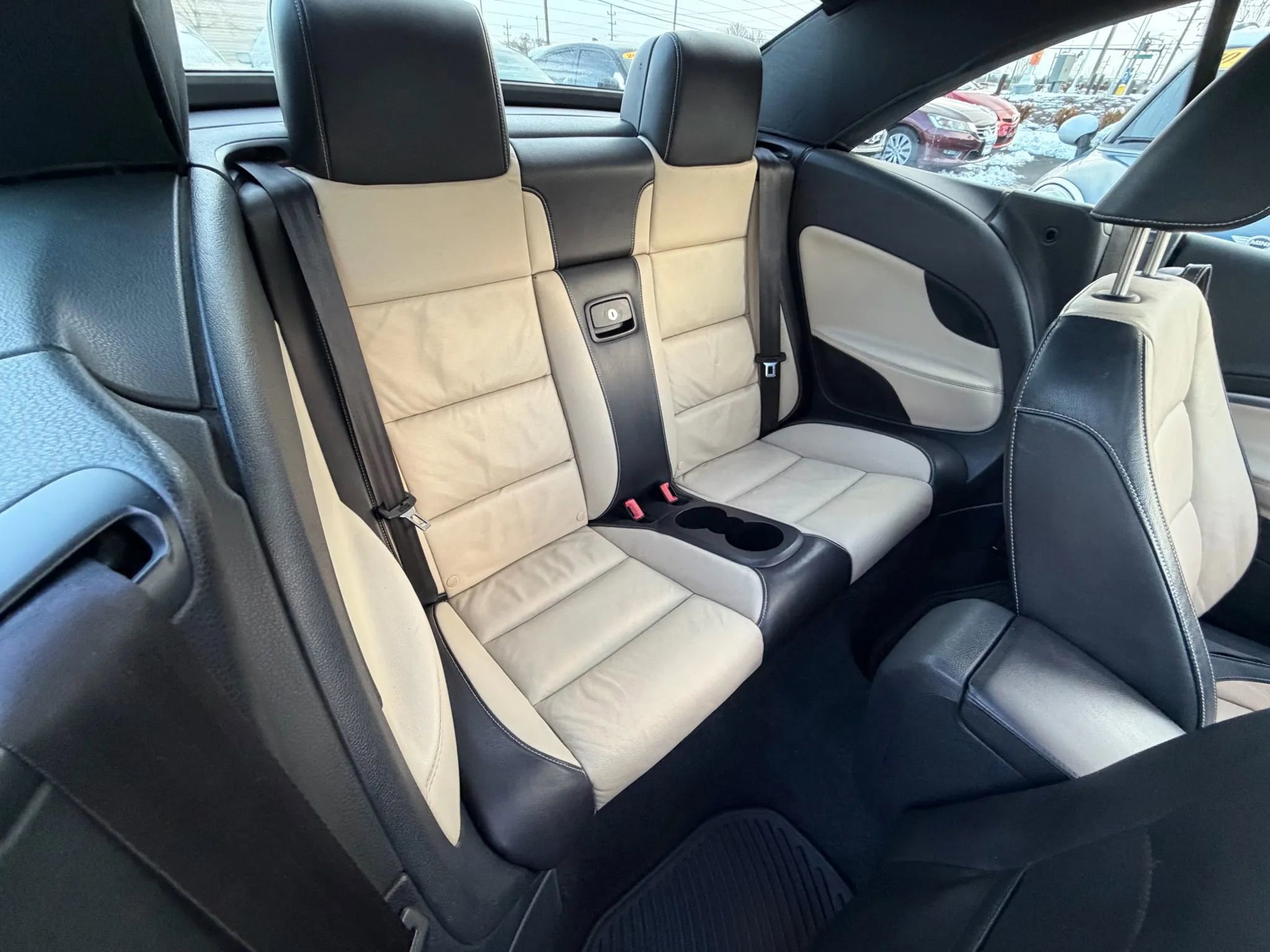 Used 2015 Volkswagen Eos Final Edition image 25