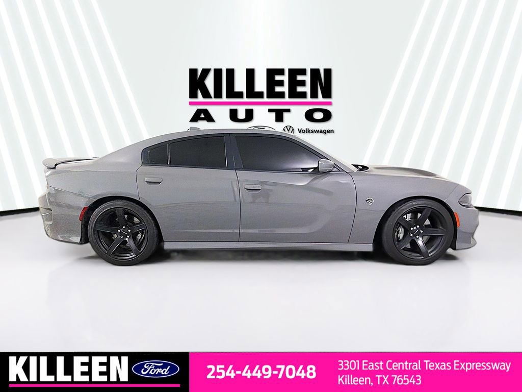 Used 2019 Dodge Charger SRT Hellcat w/ Navigation & Travel Group RWD image 9