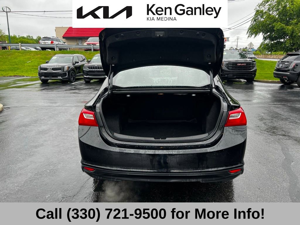 Used 2018 Chevrolet Malibu LT w/ Redline Edition FWD image 48
