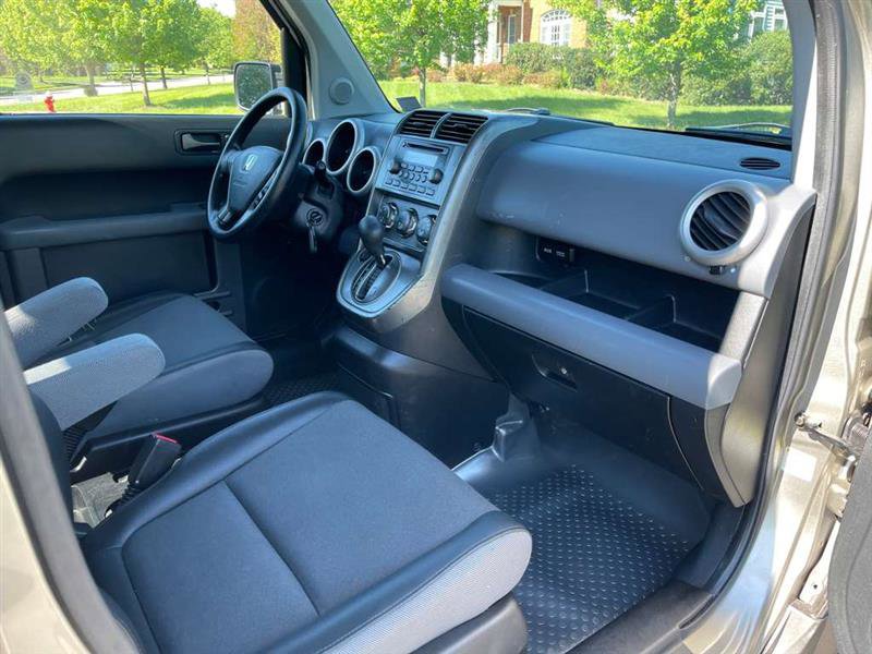 Used 2004 Honda Element EX image 74