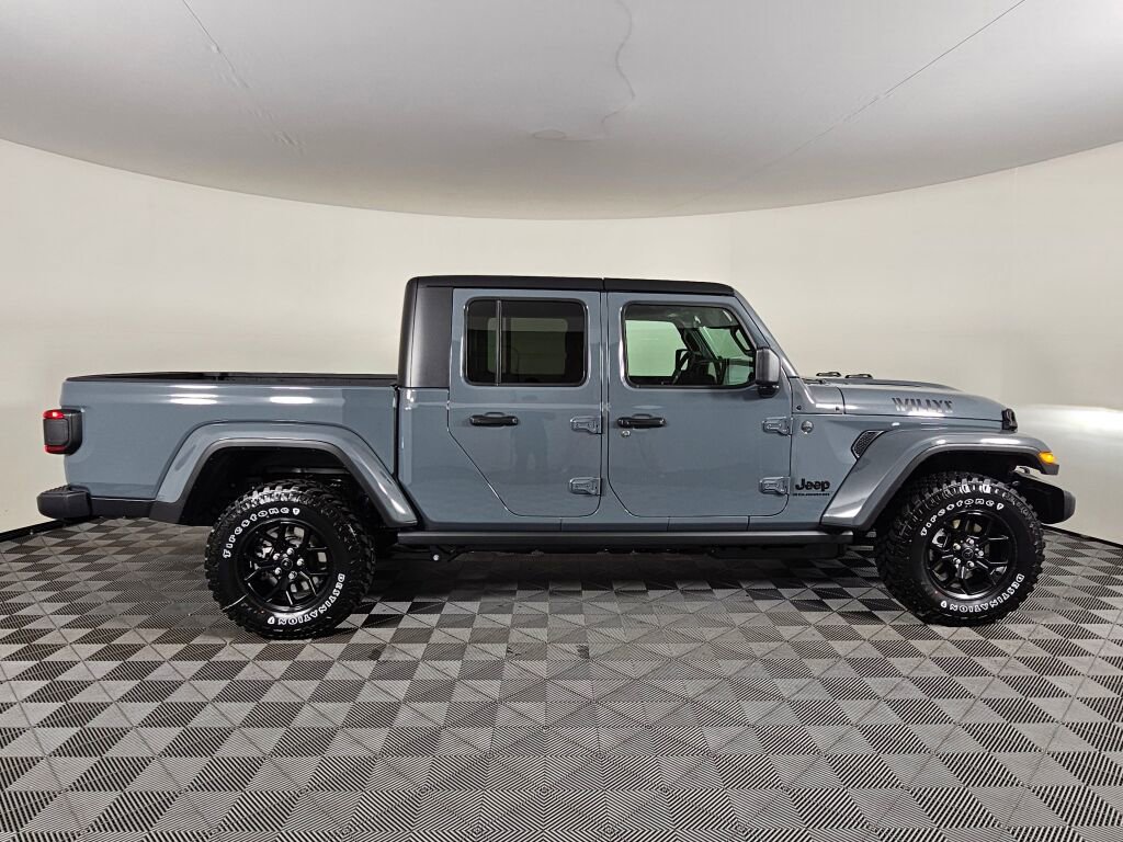 New 2026 Jeep Gladiator Mojave AWD/4WD image 3