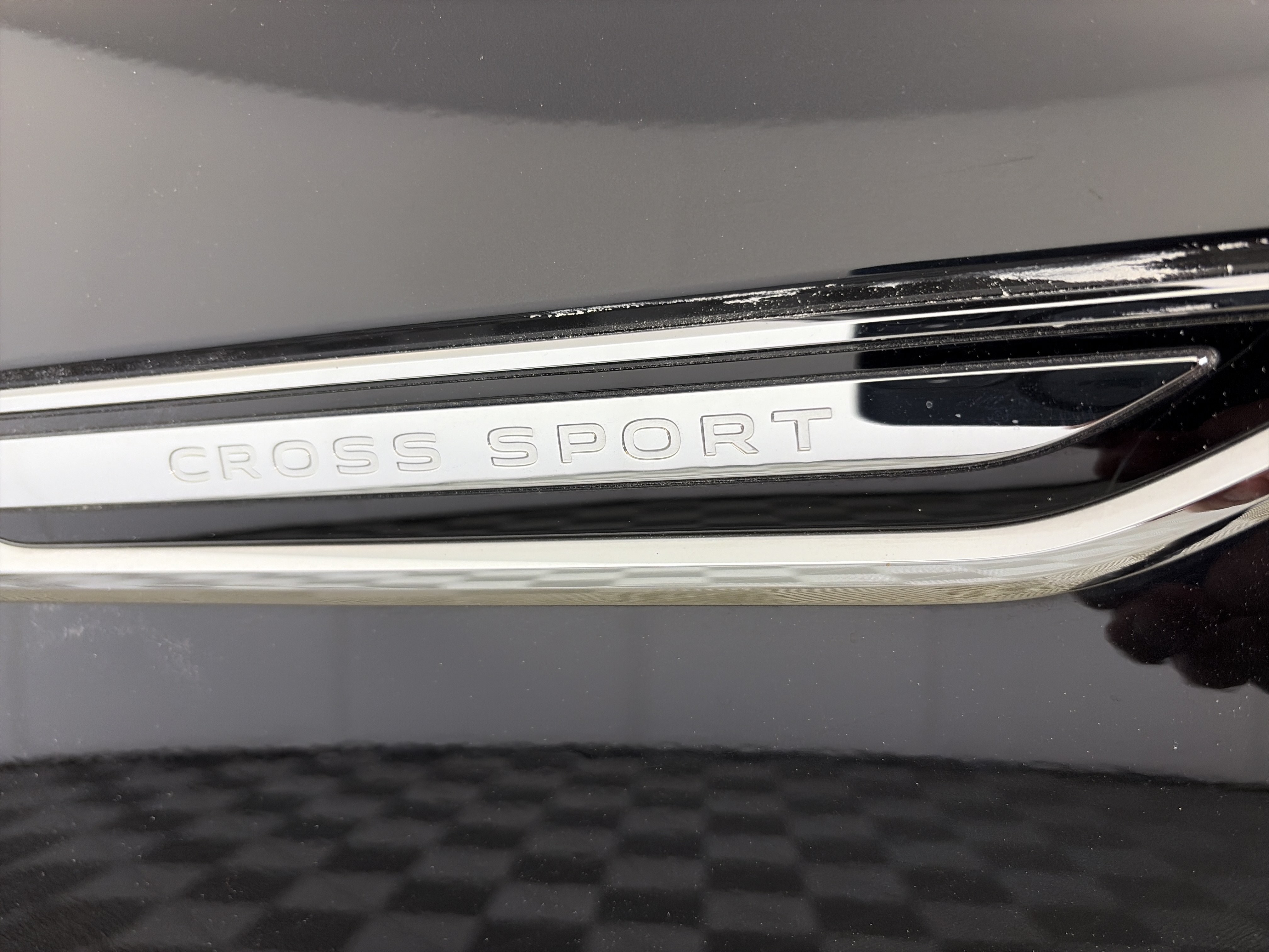 Used 2026 Volkswagen Atlas Cross Sport SE w/ Panoramic Sunroof Package AWD/4WD image 19