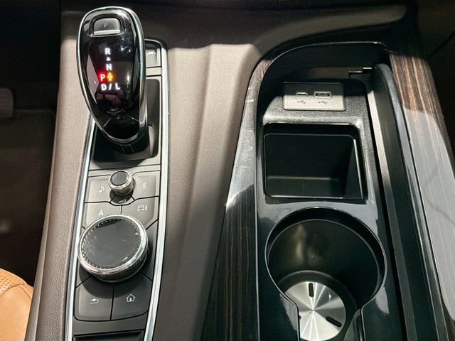 Used 2021 Cadillac Escalade Sport w/ Driver Assist Tech Package image 15