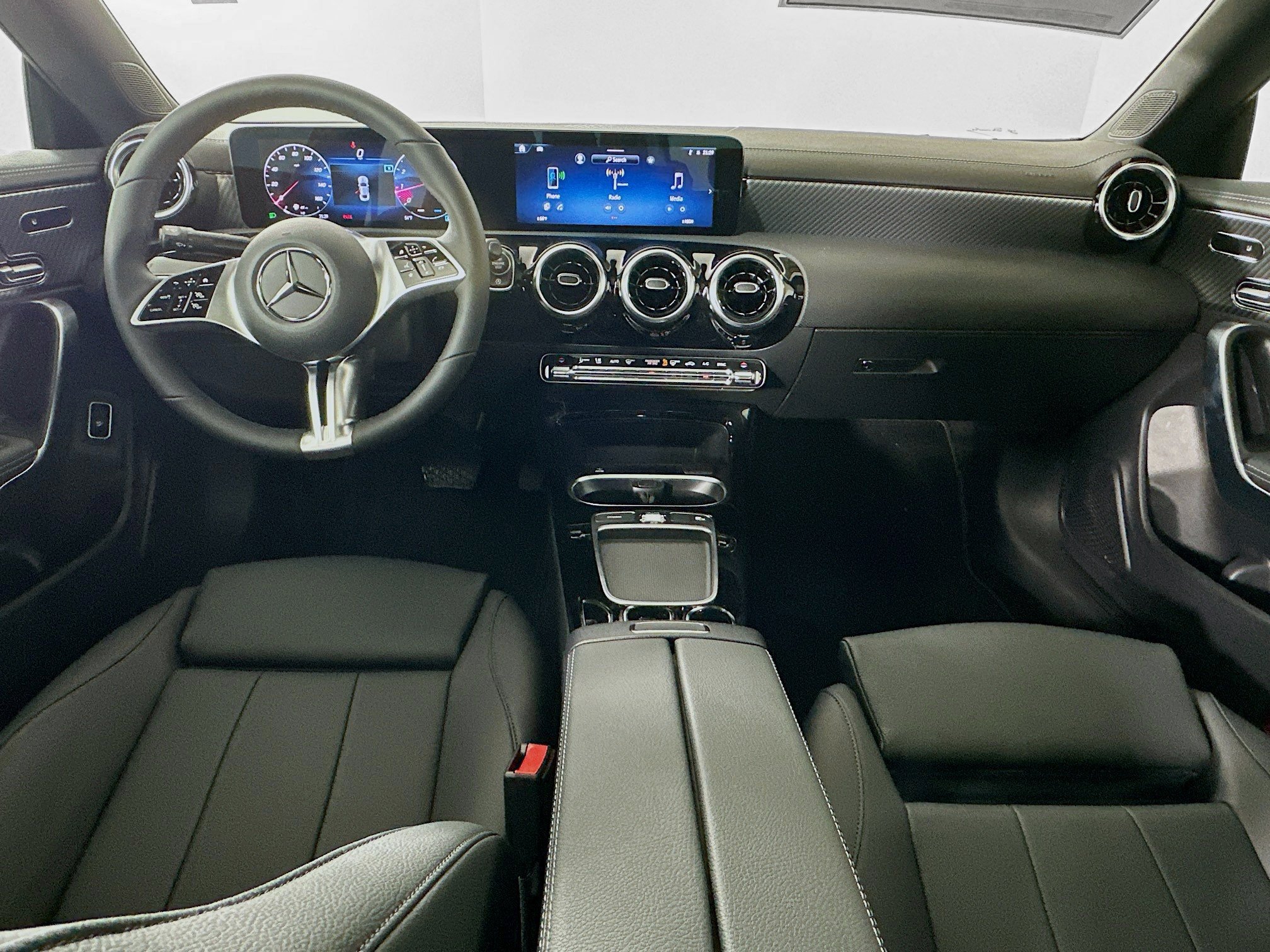 Used 2026 Mercedes-Benz CLA 250 4MATIC image 27