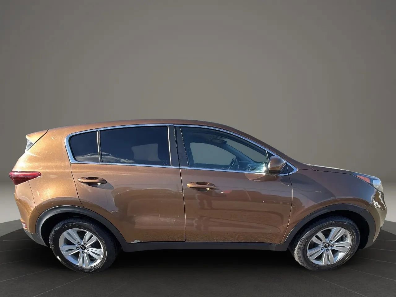Used 2018 Kia Sportage LX image 4